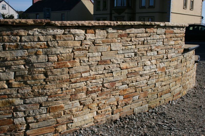 ドネガルストーン ガーデンウォーリング ブラウン | 造園資材館